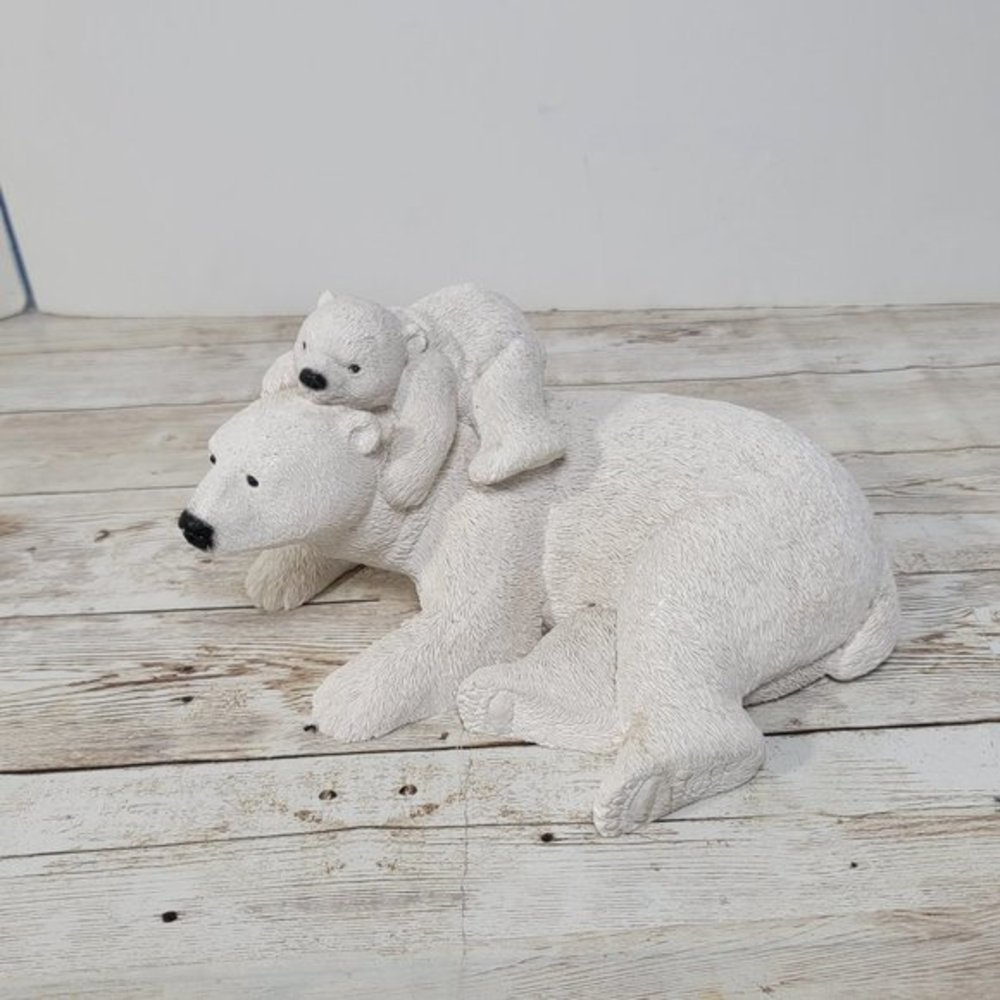 White Polar Bears Baby On Top of Mama Resin Figures 8" Wide x 4.5" tall